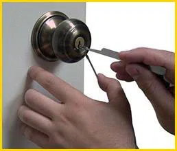 Metro Locksmith Services Cincinnati, OH 513-323-3137 - 6-lock-repair